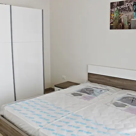 Borgo Moresco * Каровиньо