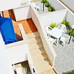 Aparthotel Borgo Moresco *