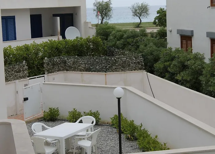 Borgo Moresco Aparthotel Carovigno